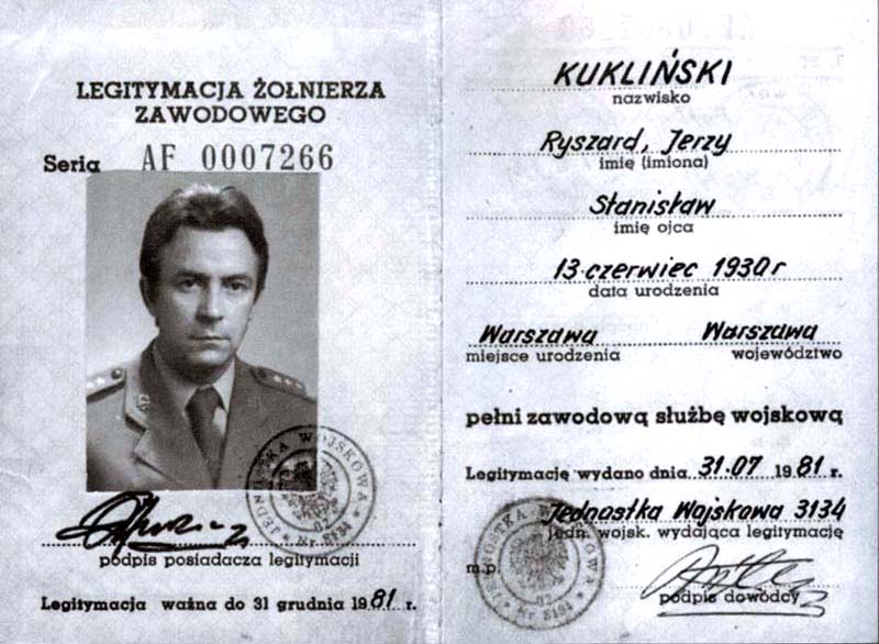 Last army ID of Colonel Ryszard Kukliński, photo: Wikipedia